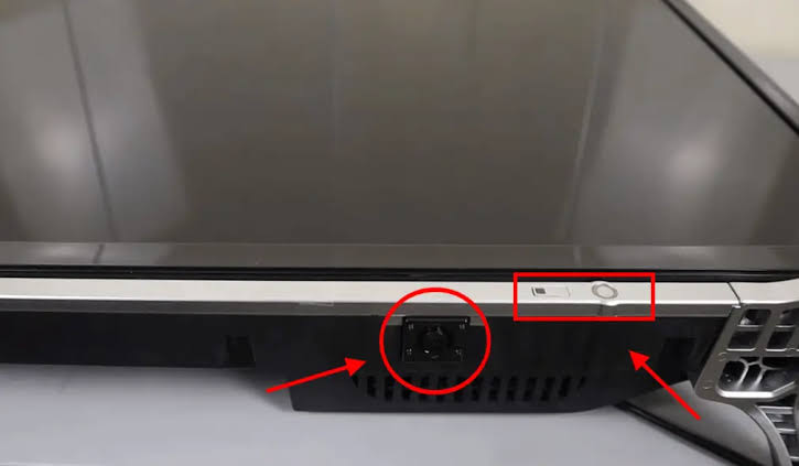Change the Input on Toshiba TV Using a Physical Button