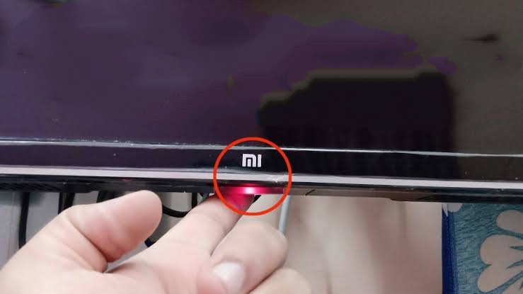 Press the Physical Power Button to Switch on Mi TV without remote